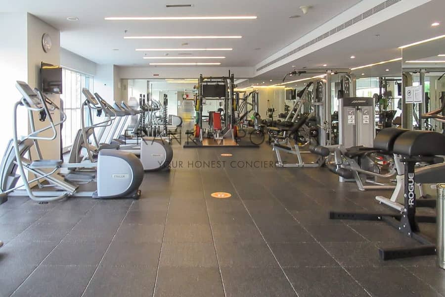 All Bills Included I Stunning 1BR w/ City Views in Marina - Near Metro - Image 19