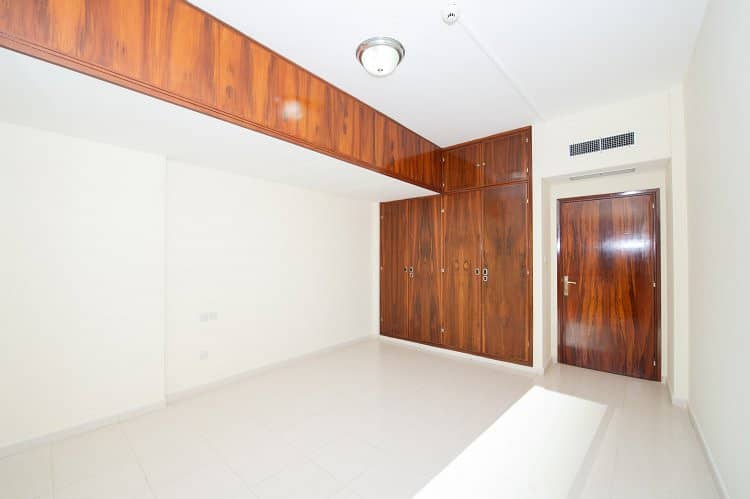 3 twin tower 1 bedroom. jpg