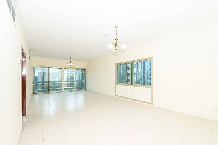 6 twin tower 1 hall. jpg