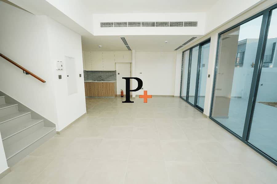 Spruce Layout/ near to Pool @ 135k Spruce Layout/ near to Pool @ 135k