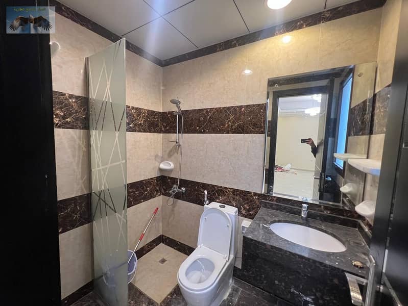 25 38870d13-fa56-4b86-84b6-ebdfbacdbc08. jpg