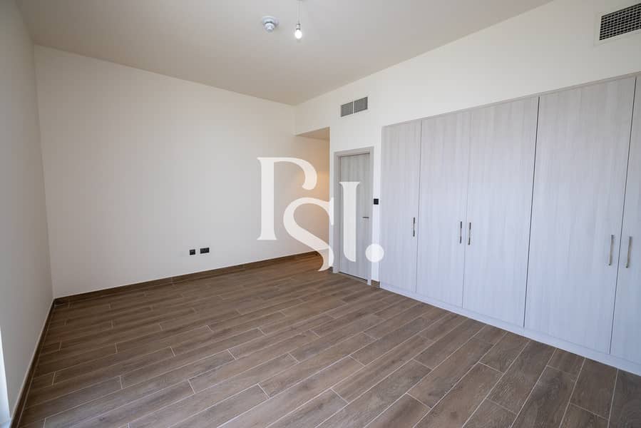 10 3brm-villa-noya-luma-yas-lsland-abu-dhabi-1. jpg