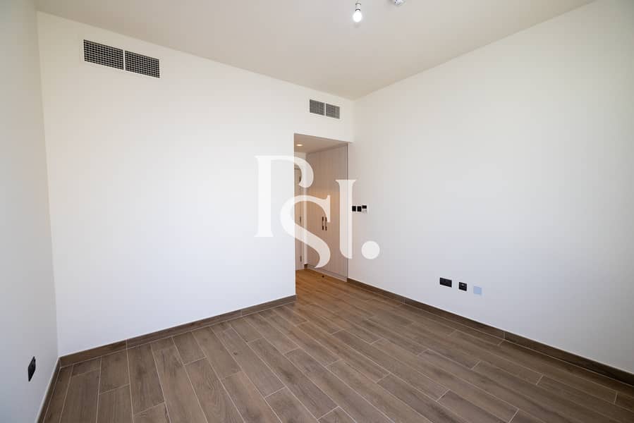 13 3brm-villa-noya-luma-yas-lsland-abu-dhabi-6. jpg