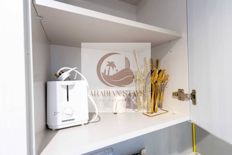 Stunning Brand new 1BR close to Metro Business Bay - Image 27