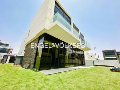 5 Bedroom Villa for Rent in DAMAC Hills, Dubai - Corner Unit | Private Pool | Vastu Compliant |