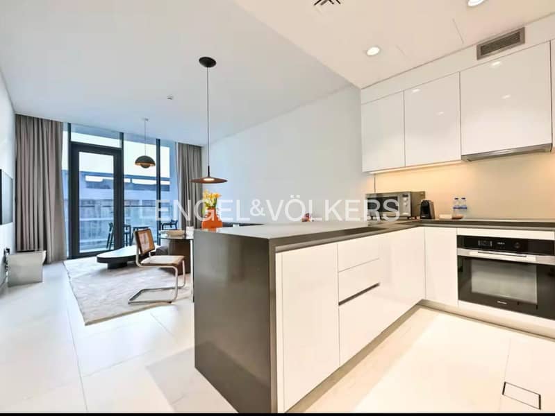 Spacious and Bright | Modern | Furnished