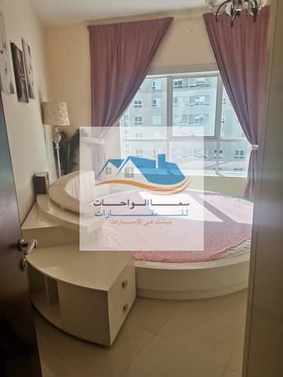 1 Bedroom Flat for Rent in Al Majaz, Sharjah - Sharjah Al Qasba: A room, a hall, 2 bathrooms, a kitchen, including all purposes, and a balcony. The price is 4300, including internet and par