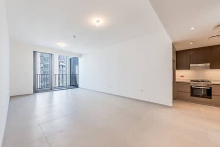 2 Bedroom Flat for Rent in Downtown Dubai, Dubai - Large Layout | 2 Balconies | High Floor