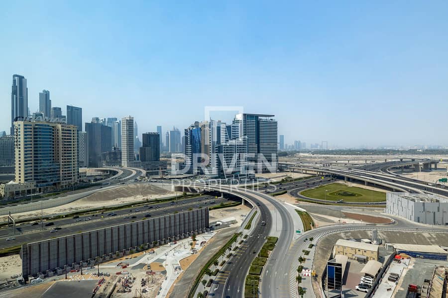 High Floor Apt with Burj Khalifa View | Vacant