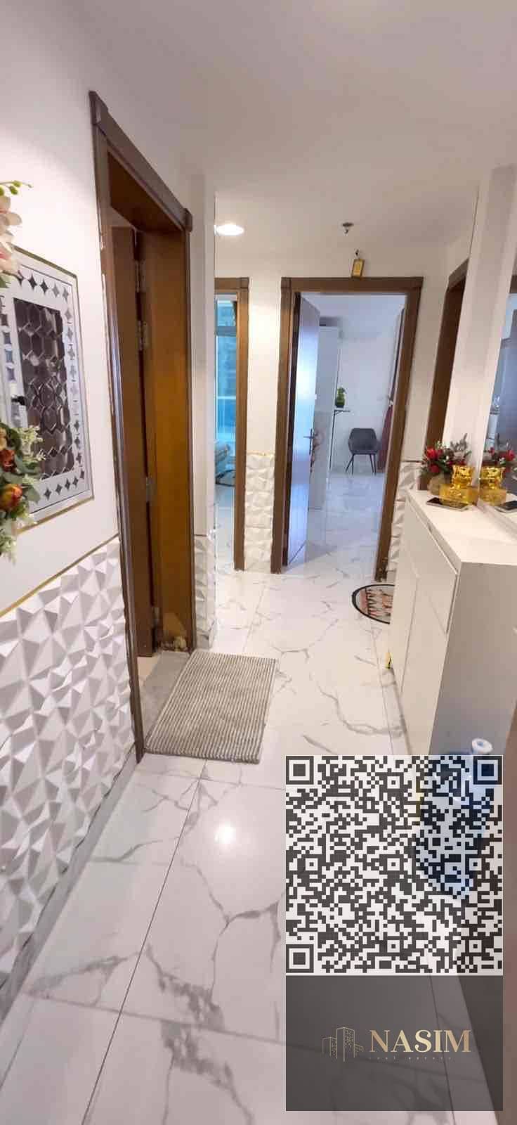 12 0de9acb1-4377-40b2-bd4a-d6e50850ac1e. jpg
