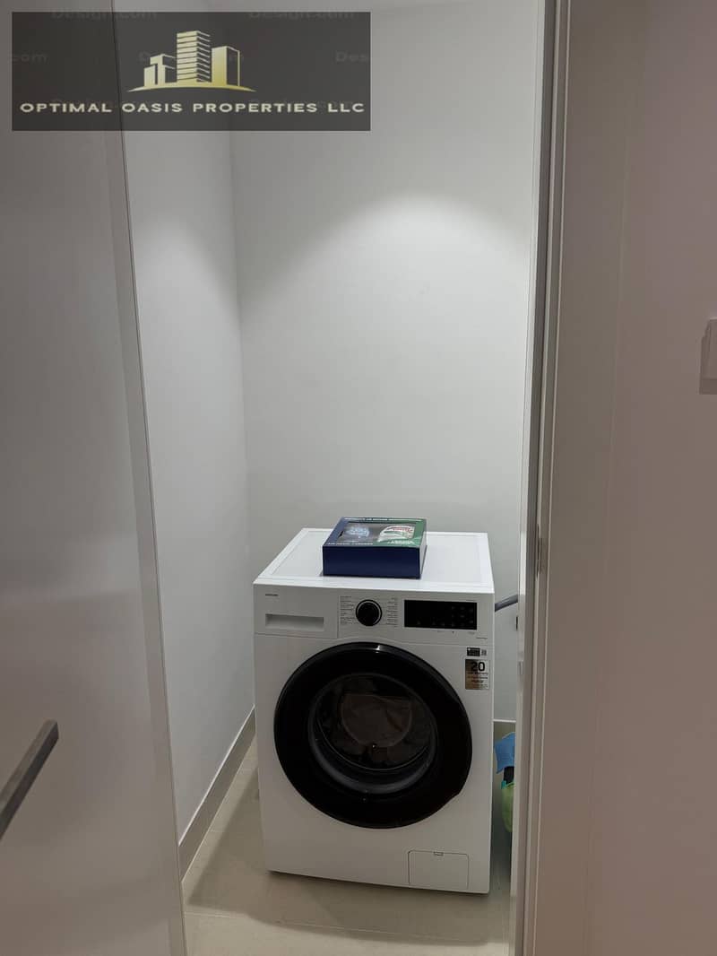 7 Laundry Room. jpg