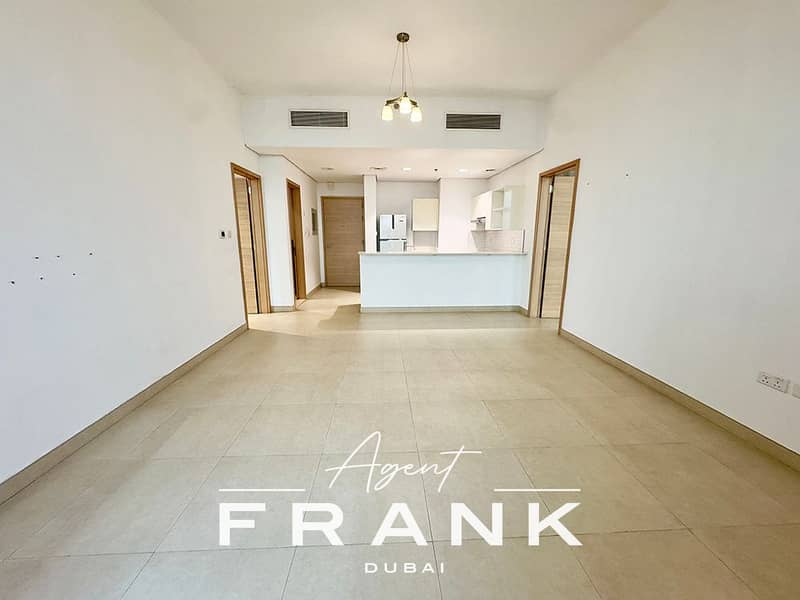 位于文化村，鸢尾花琥珀公寓 2 卧室的公寓 115000 AED - 12387897