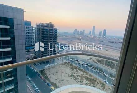 Studio for Sale in Dubai Sports City, Dubai - Exclusive Price | Big layout | Furnished