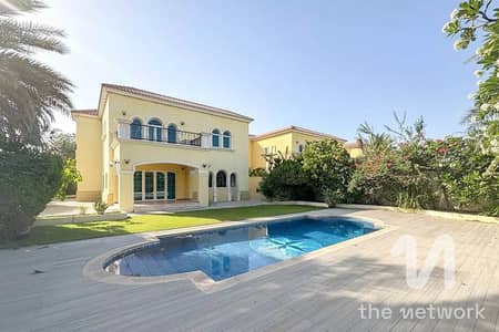 3 Bedroom Villa for Rent in Jumeirah Park, Dubai - Corner Plot | District 6 | Ready to Move in | Pool