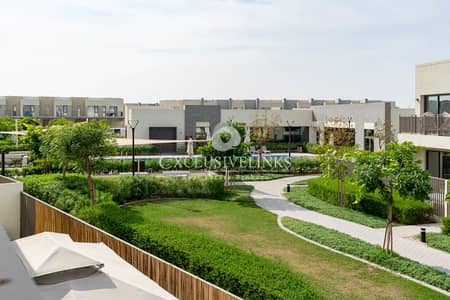 3 Bedroom Villa for Sale in Dubai South, Dubai - Prime location | Great Value | Close to the Pool