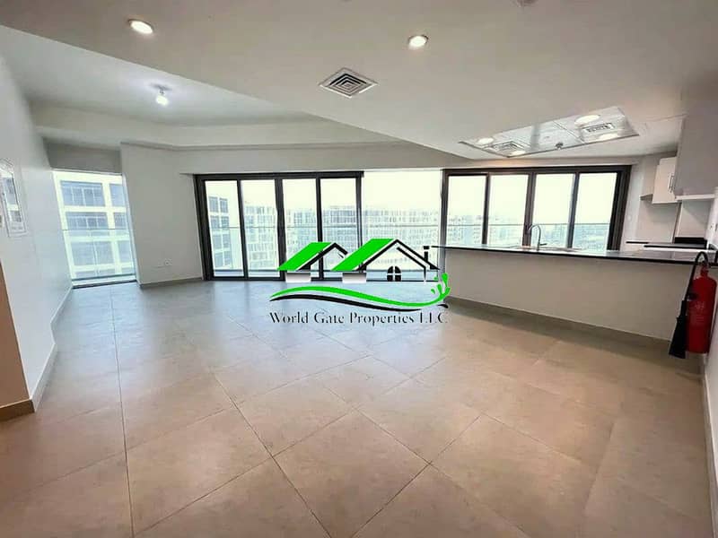 13 1754030460603-Interior 01. jpg