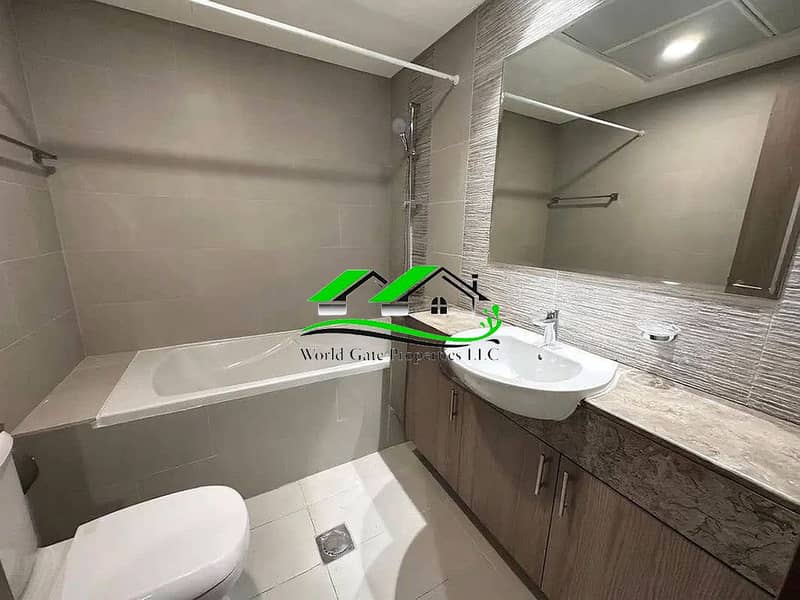 20 1754030461346-Interior 10. png