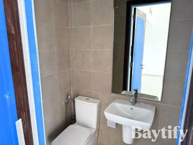 1 Bedroom Apartment for Sale in Ajmal Makan City - Sharjah Waterfront, Sharjah - SEAFRONT LIVING | BRAND NEW | INVESTOR DEAL