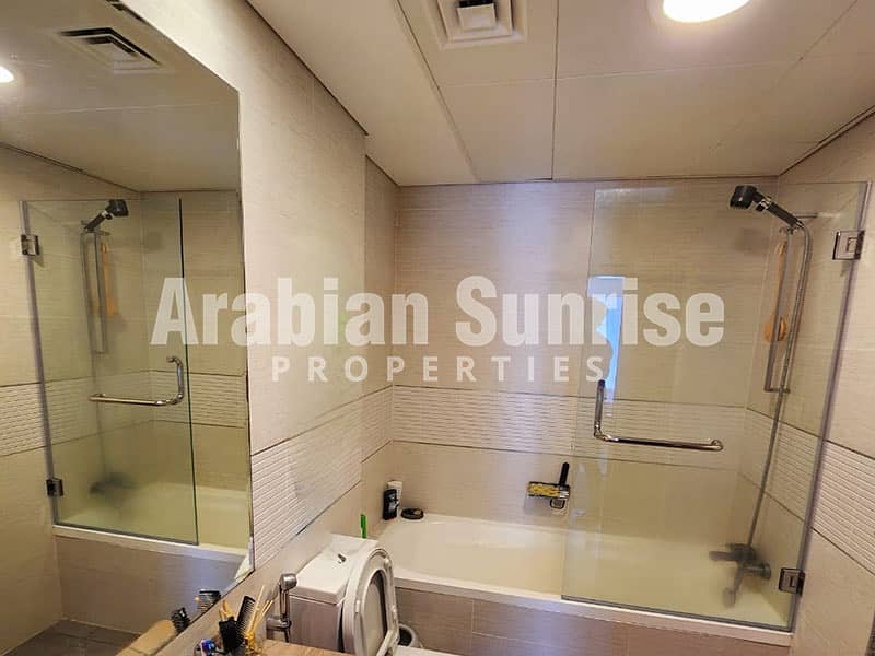 10 Gate-tower-2-1br-2618-bathroom. jpg