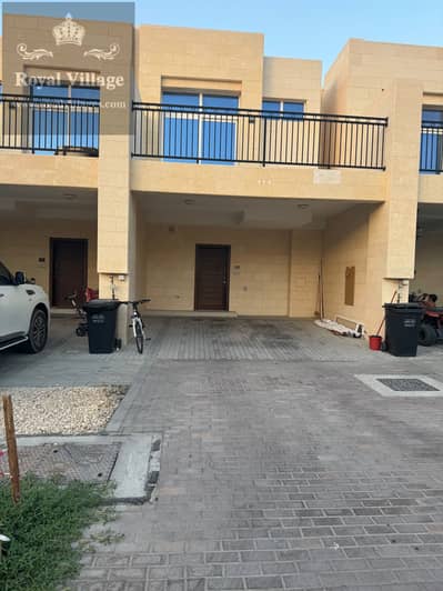 3 Bedroom Villa for Rent in DAMAC Hills 2 (Akoya by DAMAC), Dubai - 4K - 1. jpeg