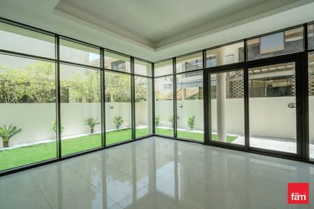 3 Bedroom Townhouse for Sale in DAMAC Hills, Dubai - 3BR+Maid's- Type THM - L-Shape Backyard
