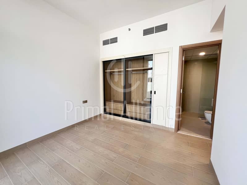 Brand New | Biggest Layout | Park View Brand New | Biggest Layout | Park View