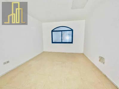 Studio for Rent in Al Wahda Street, Sharjah - 87a0657b-f8a3-4d07-ac40-a821d21911a1. jpg