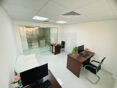 مکتب  للايجار في ديرة، دبي - 4b36a42f-f1e9-4b8f-bc71-6424db18200b. jpg
