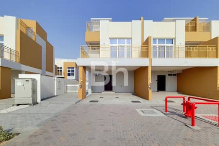 3 Bedroom Villa for Sale in DAMAC Hills 2 (Akoya by DAMAC), Dubai - Best Layout | Vacating Soon | Spacious