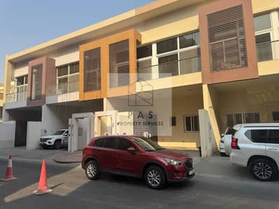 艾巴达住宅区， 迪拜 4 卧室联排别墅待租 - bldg. jpg