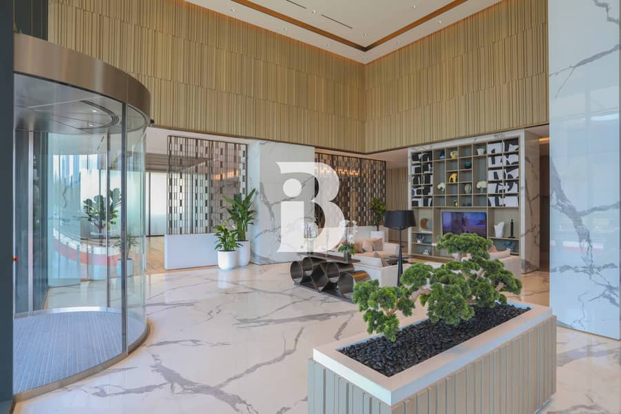 Luxury 4BR | S Tower | Sea, Palm and SZR Views Luxury 4BR | S Tower | Sea, Palm and SZR Views