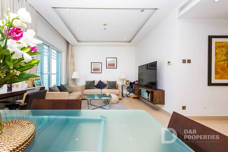 Lake View| High Floor| Prime Location Lake View| High Floor| Prime Location