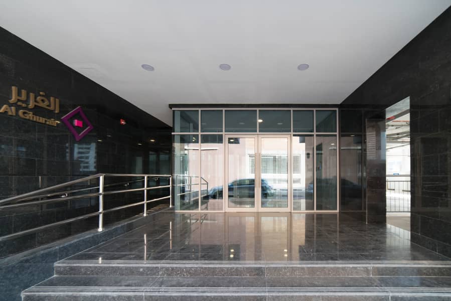 16 Exterior - Reef Mall-12. jpg