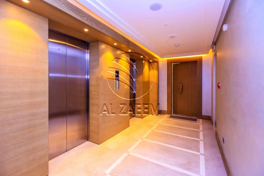 11 al-reem-island-shams-abu-dhabi-yasmina-residences-elevator. jpg