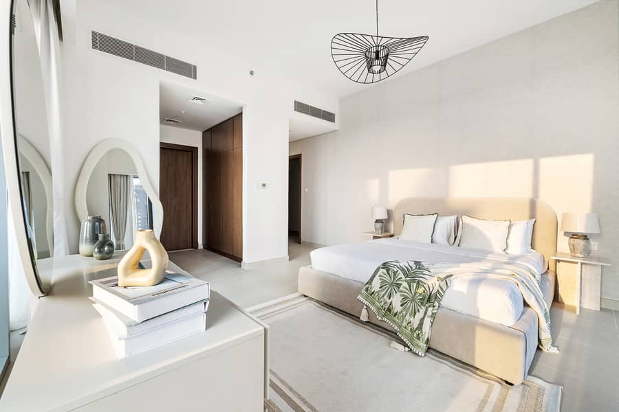 Brand New 2 BR + Maidsroom |Large Lay Out | Park View - Image 11