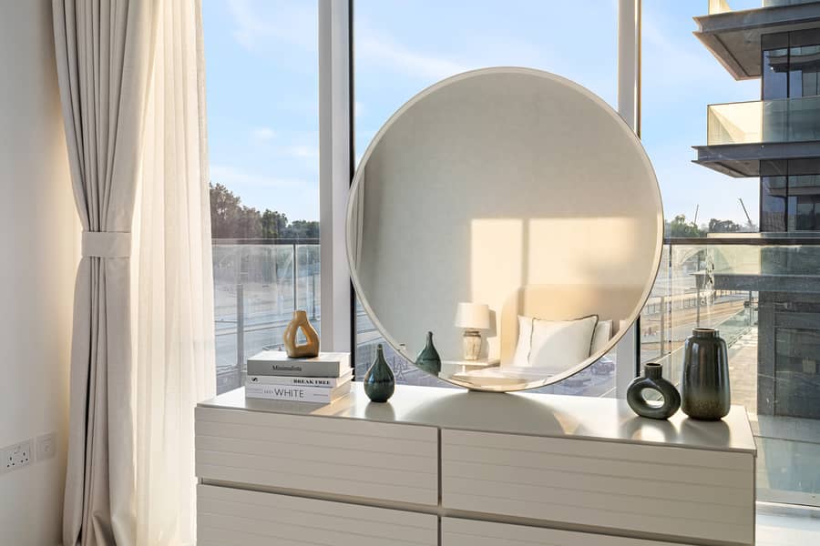 Brand New 2 BR + Maidsroom |Large Lay Out | Park View - Image 27