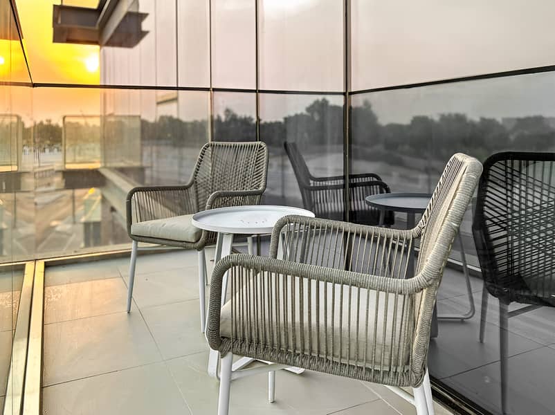 Brand New 2 BR + Maidsroom |Large Lay Out | Park View - Image 24