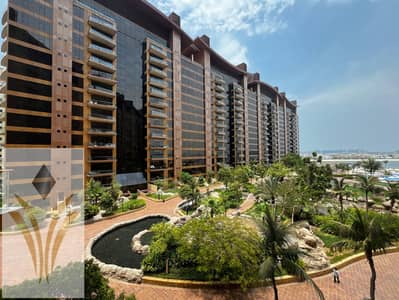 2 Bedroom Apartment for Rent in Palm Jumeirah, Dubai - bdde04bb-ed2d-484b-95ee-471334f19534. jpg