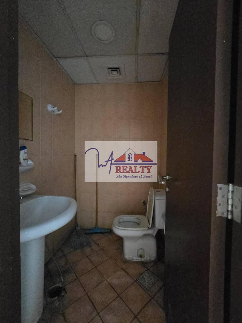 16 5a53c312-c4df-46df-bf63-b1c3b7ebae03. jpg