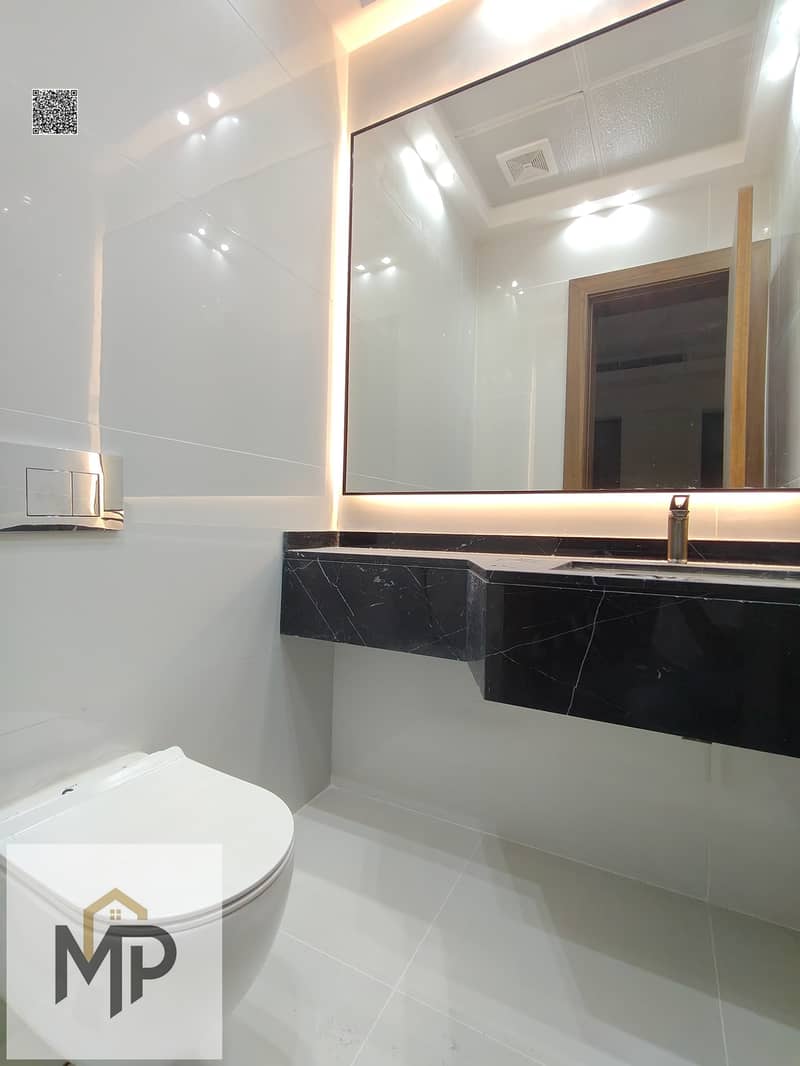 28 IMG-20250415-WA1306. jpg