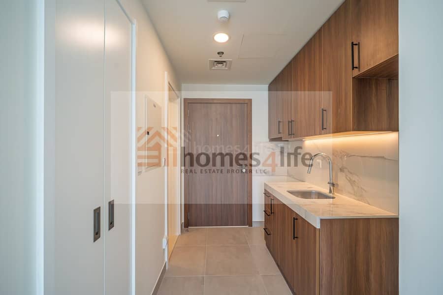 PRIME LOCATION | BRAND NEW STUDIO | STREET VIEW