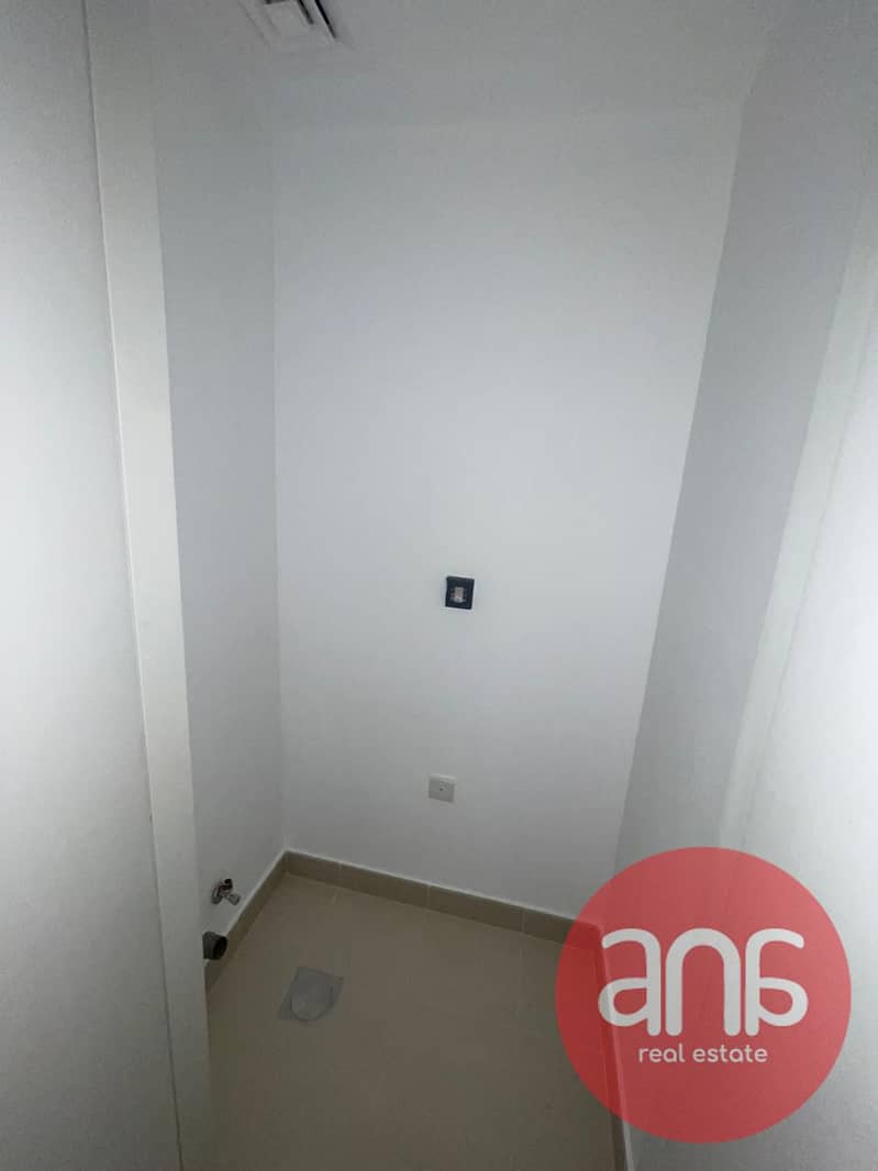 17 8853621d-da3e-4828-9d14-f11ec0f24851. JPG