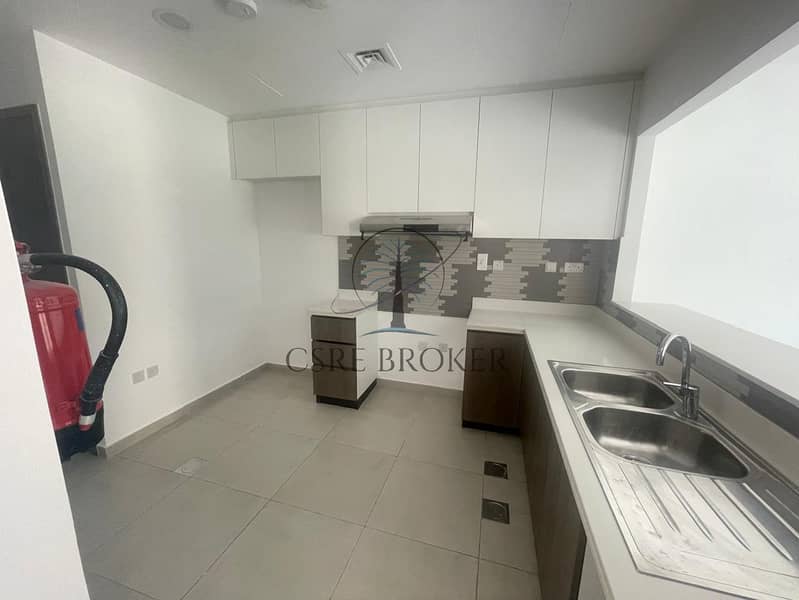 Close to Pool Amaranta B Ready to move