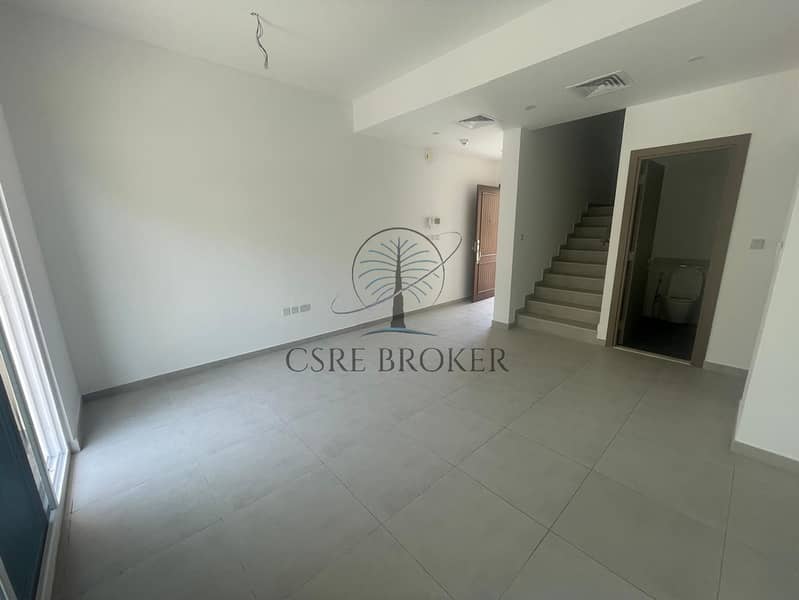 Close to Pool Amaranta B Ready to move - Image 8