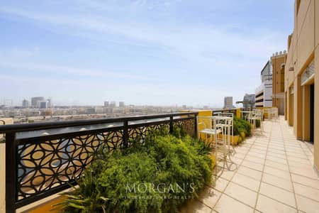 Shop for Rent in Deira, Dubai - Unique Waterfront Restaurant | Dubai Creek
