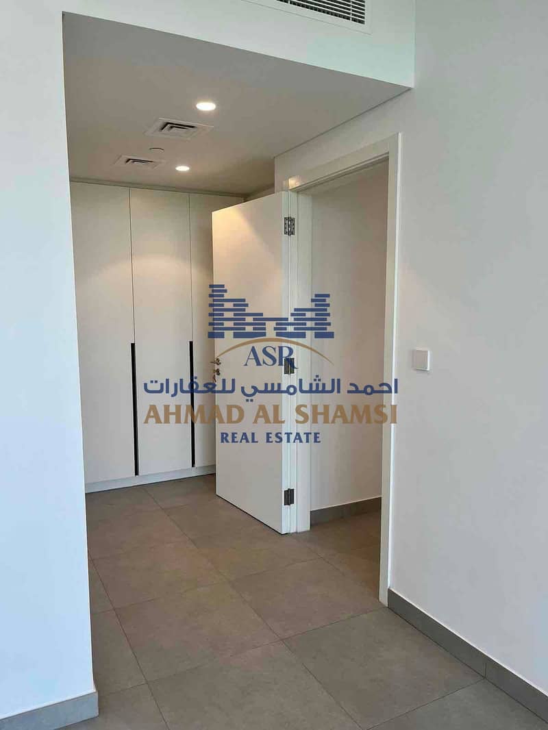 15 01db54af-abda-4b8f-a37c-31ceaf34f058. jpg