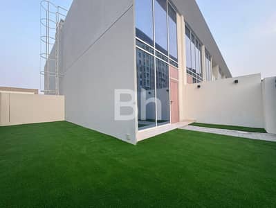 1 Bedroom Townhouse for Rent in Dubailand, Dubai - Corner Unit | Large Garden | Landscaped | Vacant