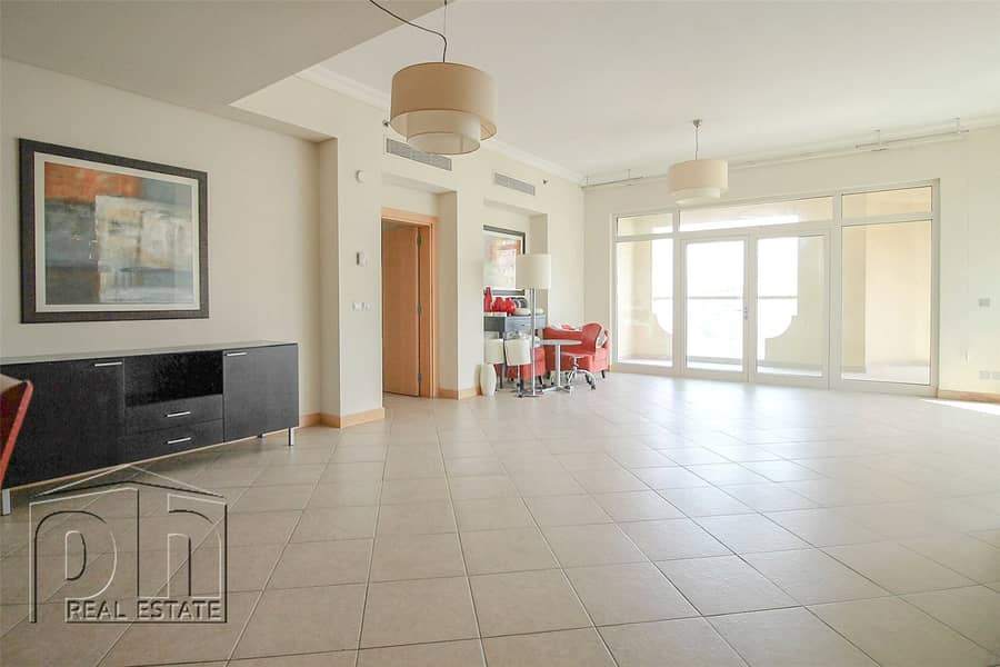Stunning Apartment | Beach Access | Ready To Move