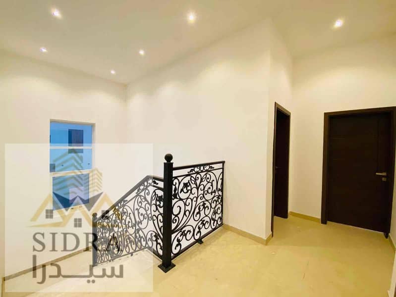 13 7a3d6dca-6ba4-4cb6-aeba-1e1ba65093c5. jpg