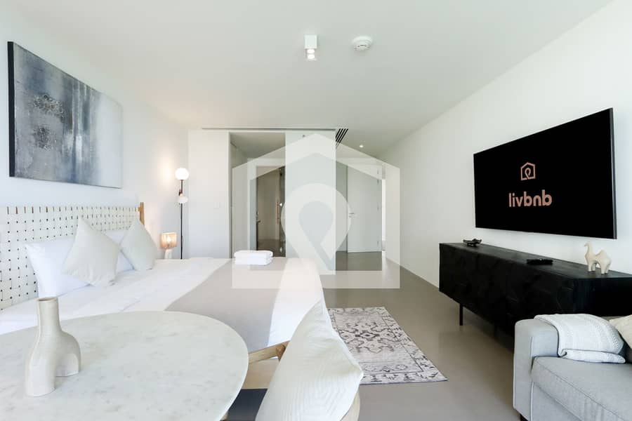 High-end Beachfront 4BR Duplex with Patio Sea and Burj View - Image 42